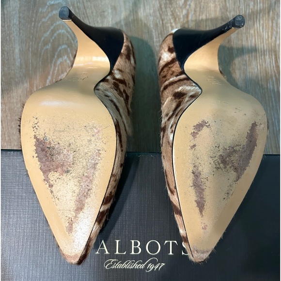Talbots Pumps size 8. Animal print dressy, formal. 4 inch heel. - Picture 4 of 5